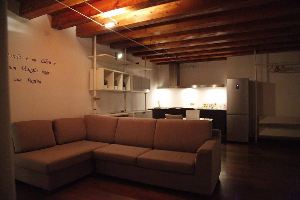 Apartamento La Casa Di Leo Vicenza Exterior foto